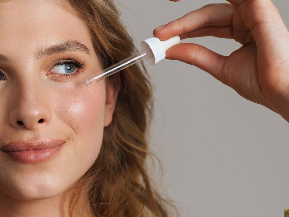 Η δύναμη των ελαίων στο skincare – Πώς να τα χρησιμοποιείς σωστά χωρίς λιπαρότητα